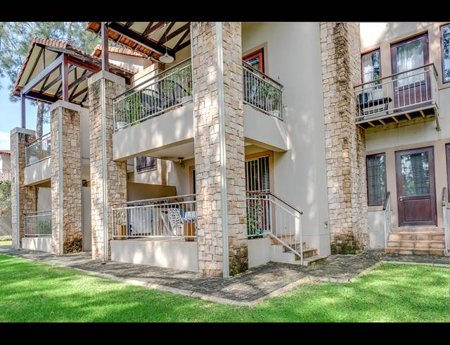 2 BEDROOM APARTMENT FOR SALE IN BEVERLEY